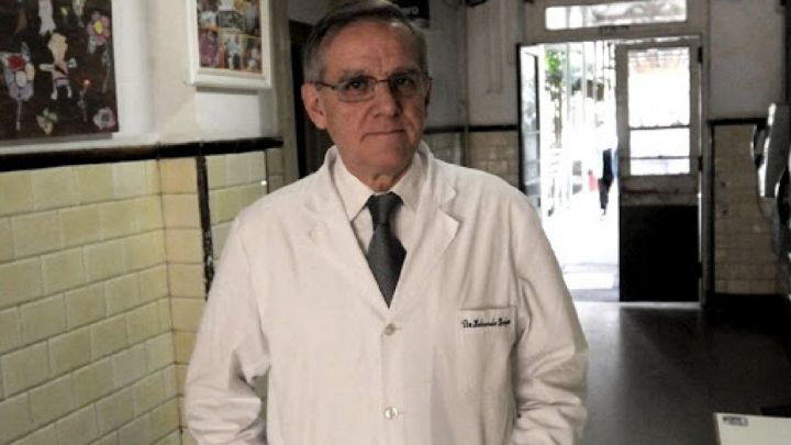 Eduardo López: “Los 6.000 casos de ayer prenden una luz amarilla”