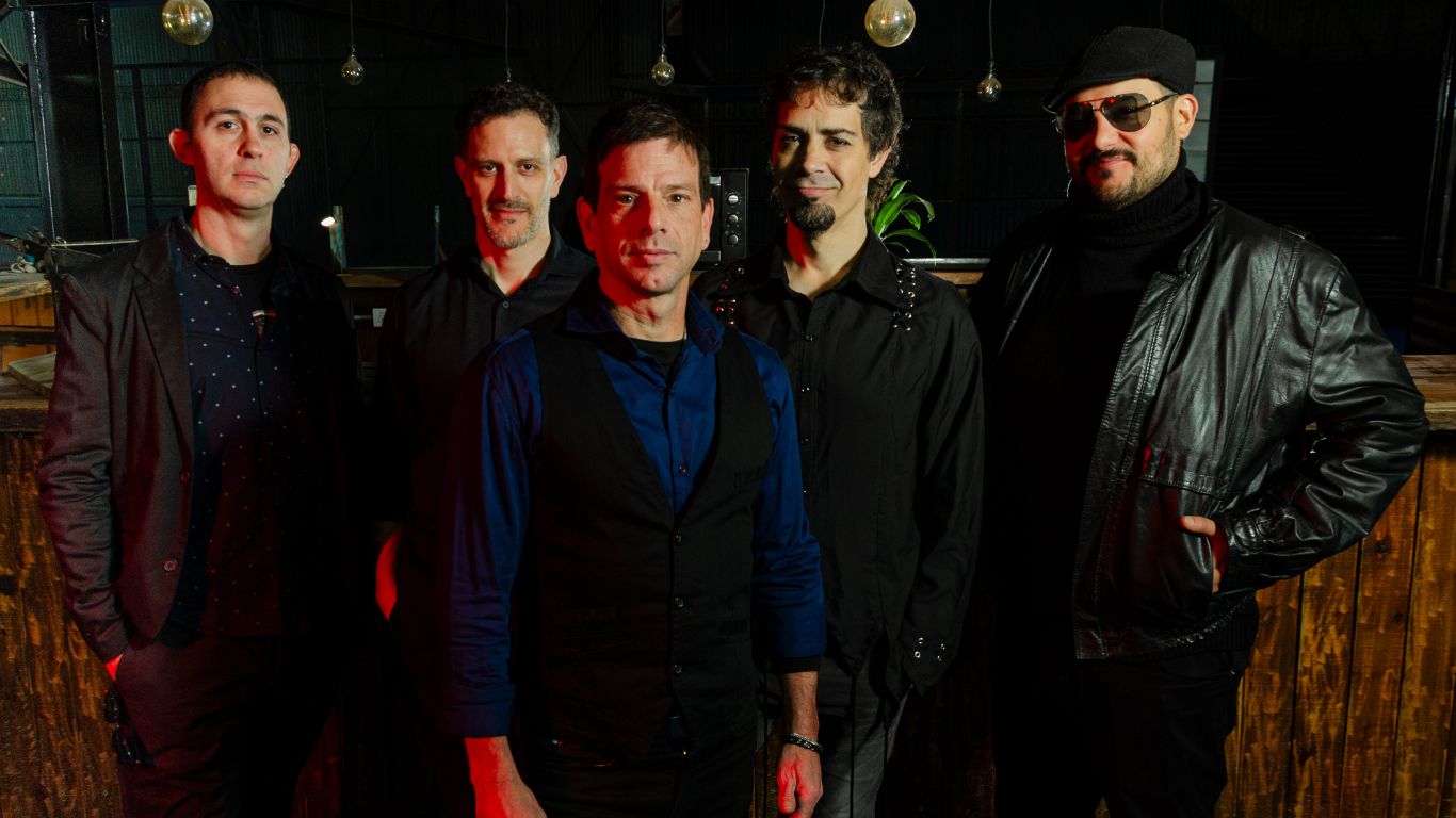 La Quimera estrena nuevo tema junto a Juanse “Re loca”