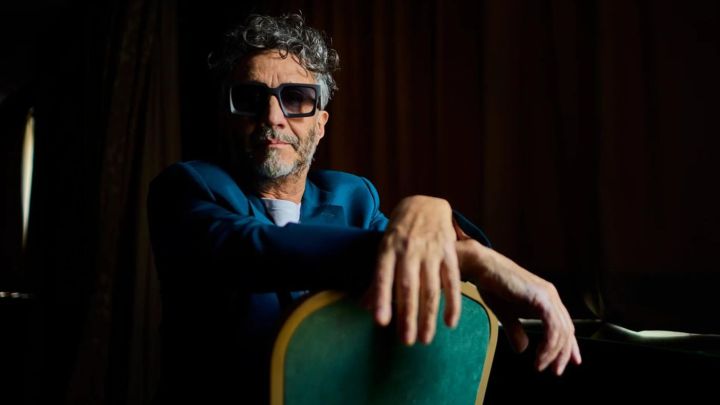 Operaron a Fito Páez y ya se recupera en su casa