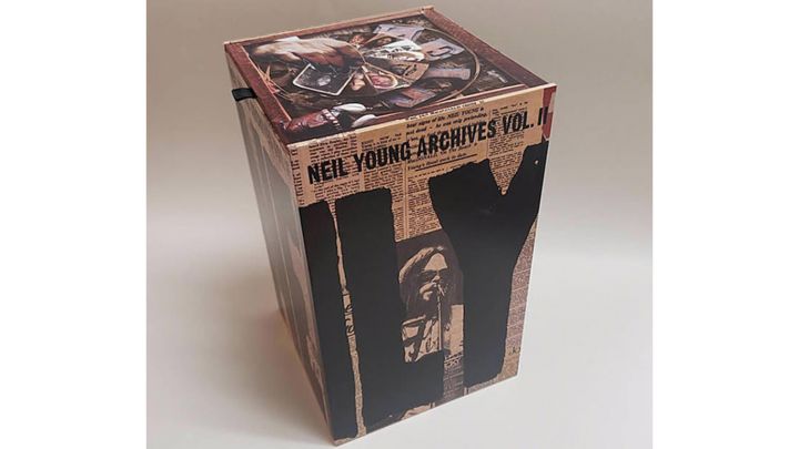 Neil Young vuelve a abrir sus Archivos