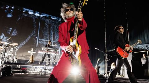 Fito P&aacute;ez fren&oacute; su show en Mar del Plata y apunt&oacute; contra la seguridad