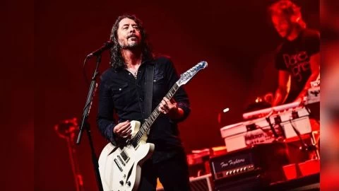 Foo Fighters anunció nuevo disco y presentó el primer single homónimo