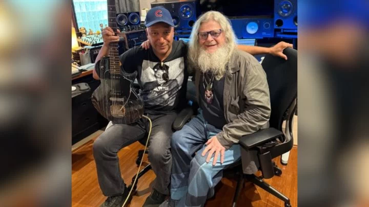Tom Morello y Gustavo Santaolalla juntos en “The Last of Us II”