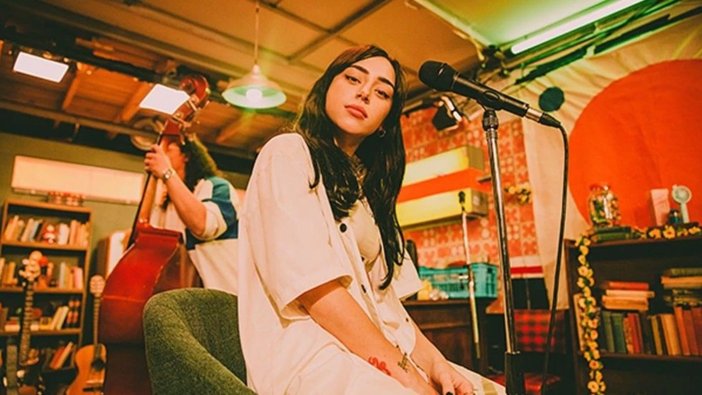 Nicki Nicole tiene su Tiny Desk Concert - FM Rock & Pop 95.9