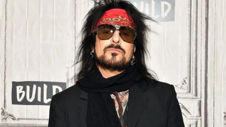Nikki Sixx celebra 24 años de sobriedad