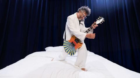 Sali&oacute; Shine, el nuevo &aacute;lbum de Fito Paez