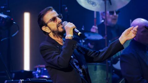 Mirá a Jack White convertirse en un Beatle junto a Ringo Starr