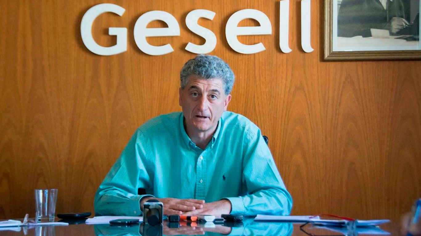 El intendente de Villa Gesell desmintió la toma de casas vacías