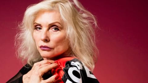 ¿Qué pasa en el futuro con Blondie?