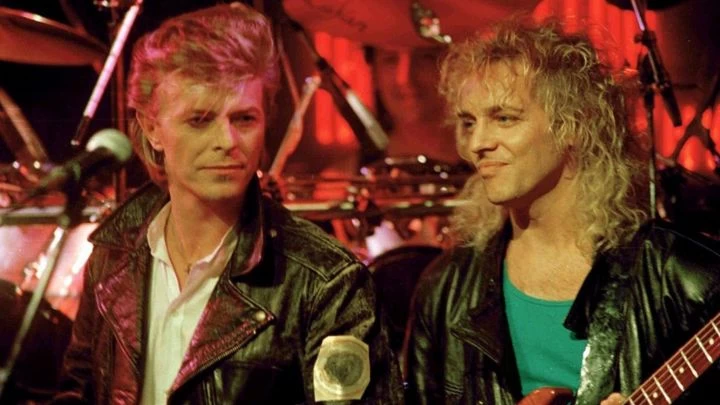 Cover de David Bowie por Peter Frampton