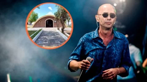 Vigilia ricotera en el Cementerio de Lan&uacute;s