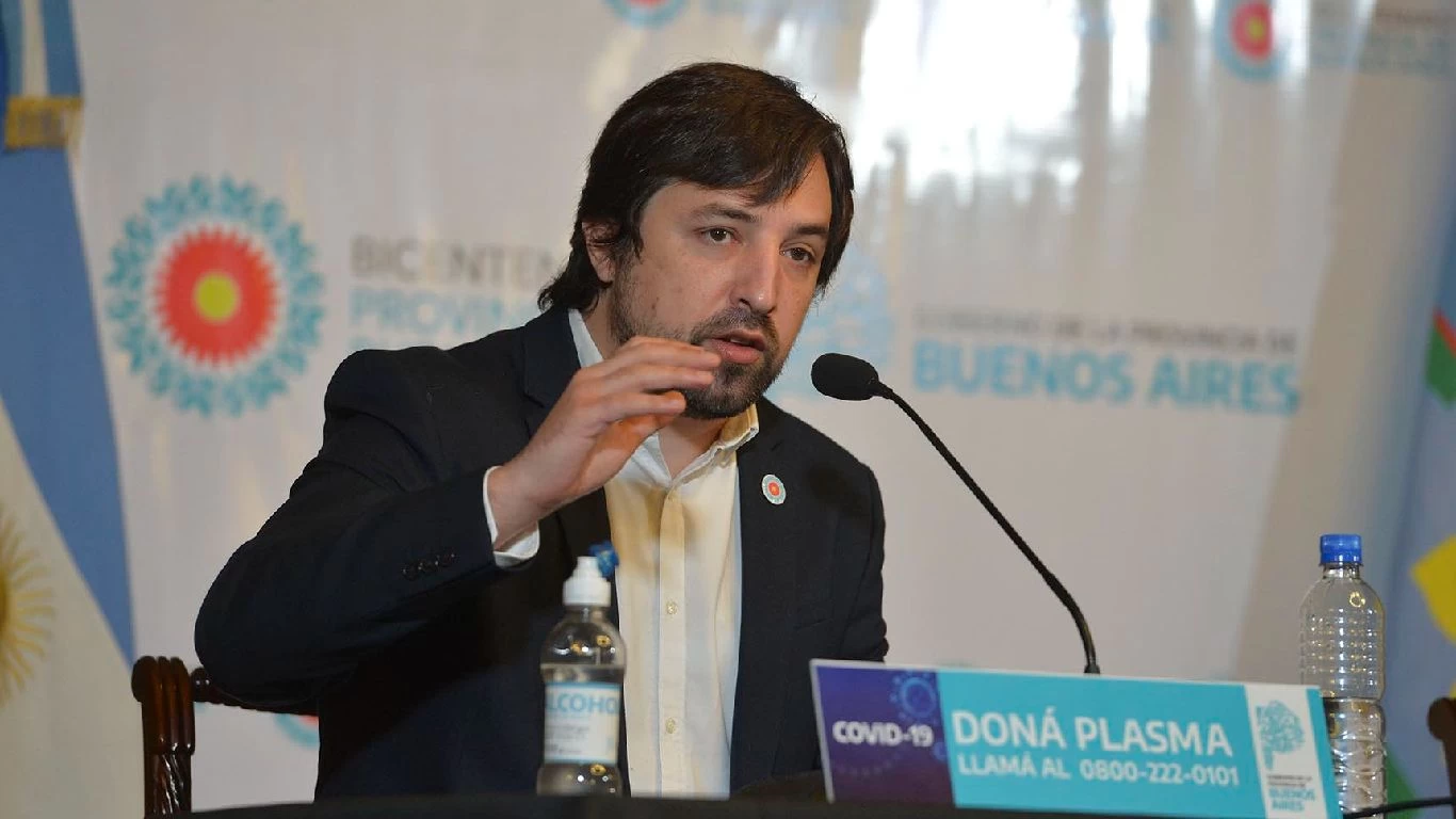 Nicolás Kreplak habló de un pase sanitario para toda situación en espacios  cerrados - FM Rock & Pop 95.9