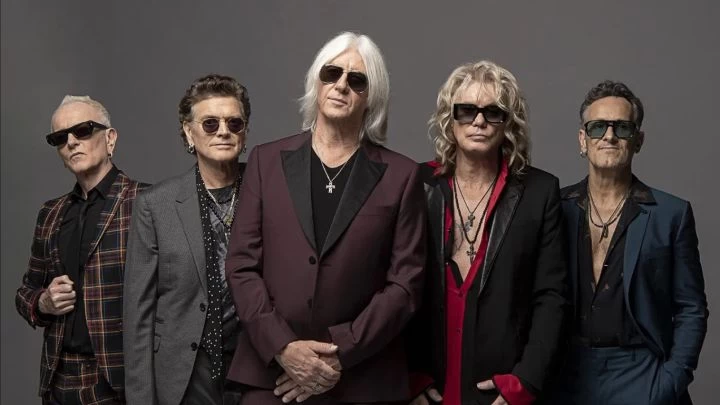 Def Leppard homenajeado con su propia estrella en el Paseo de la Fama de Hollywood