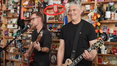 Revuelo por un peque&ntilde;o detalle en el Tiny Desk de Foo Fighters