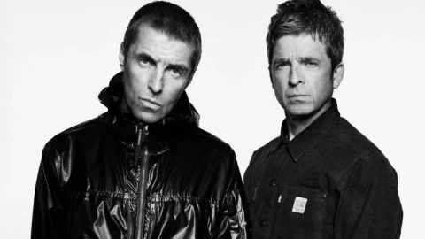 Oasis publicó una versión acústica de uno de sus clásicos