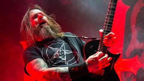 Las dos veces que Gary Holt la pasó pésimo tocando con Slayer