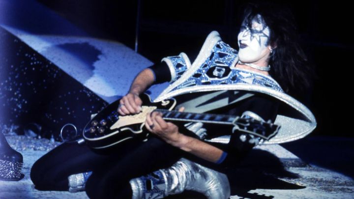 Lanzaron una campaña para nombrar a Ace Frehley “astronauta honorario”