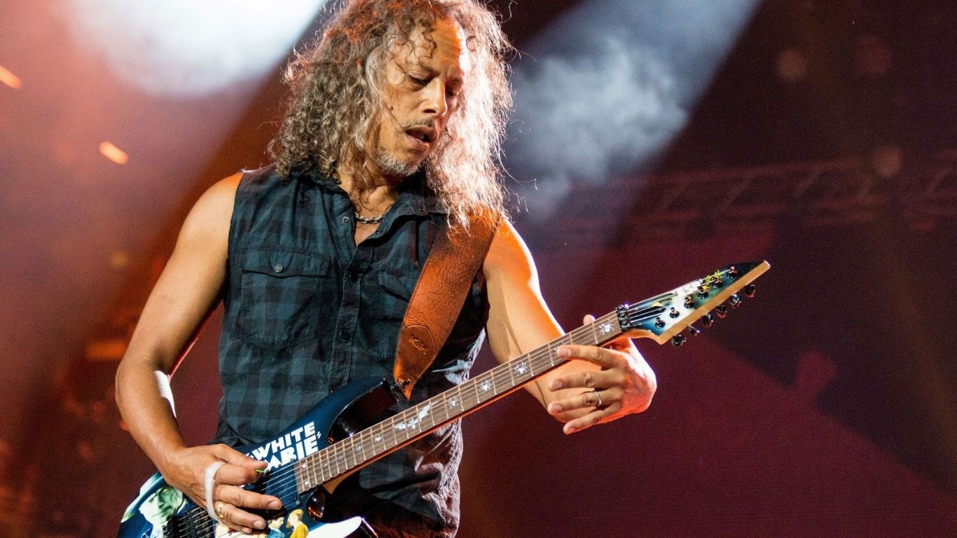 Kirk Hammett presentó su primer single “High Plains Drifter”