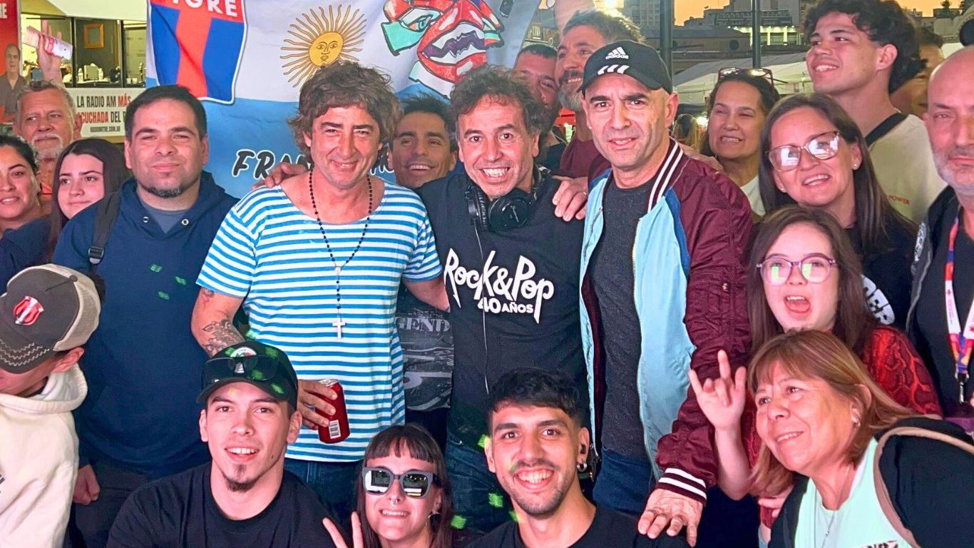 TOUR BESTIAL II: Gonzalito en la Feria del Libro