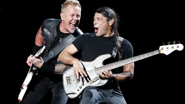 Mirá a Metallica tocando por primera vez en Arabia Saudita