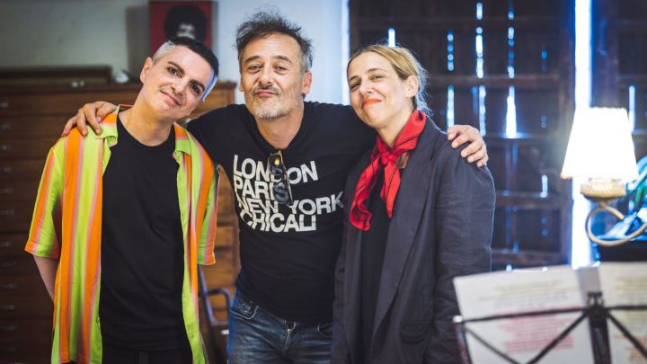 Miranda! junto a los españoles de Love of Lesbian