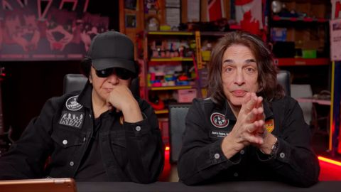 Gene Simmons y Paul Stanley eligen la peor tapa de la historia de KISS: “Es una porquería”