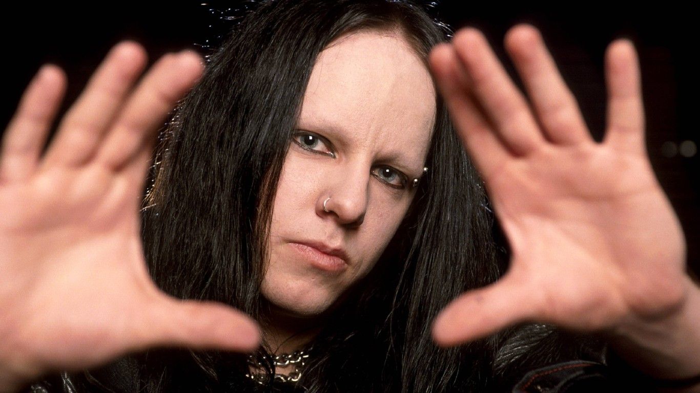 Murió Joey Jordison, ex baterista de Slipknot