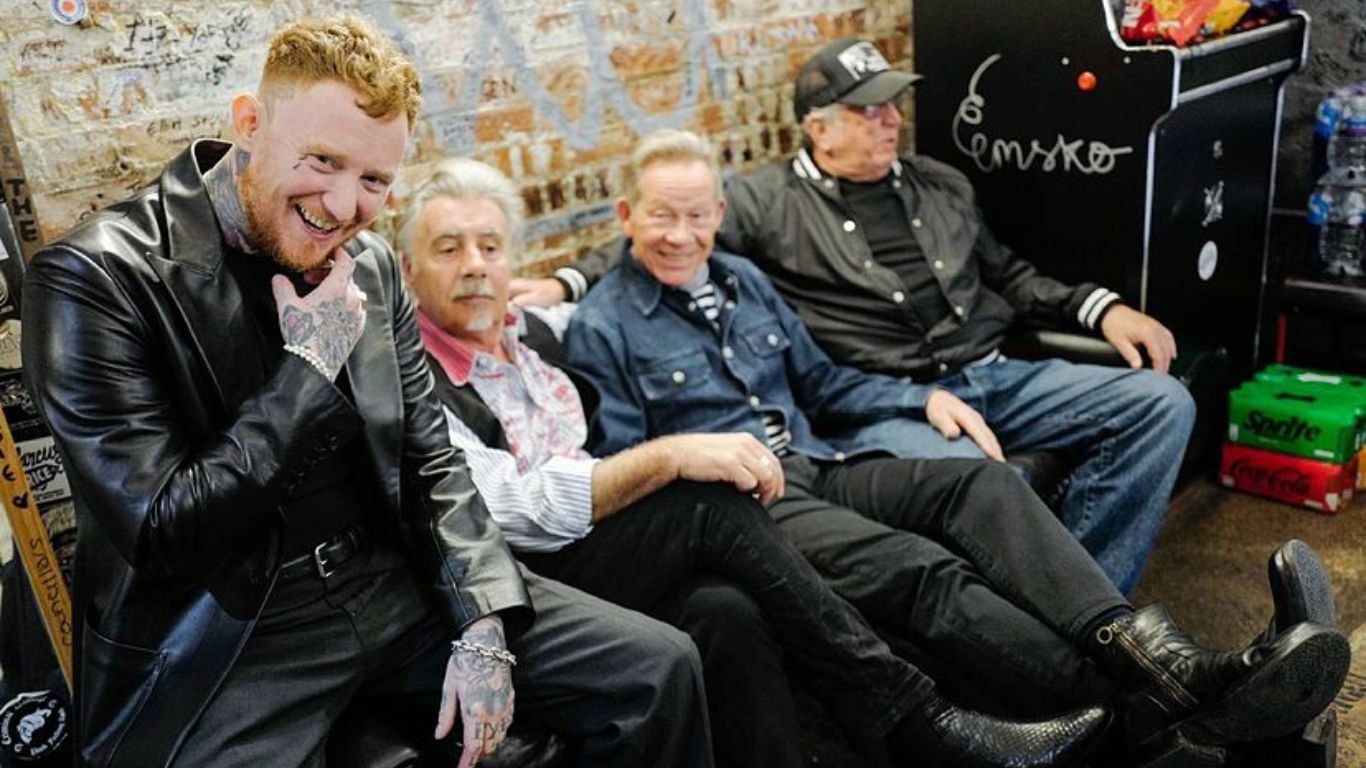 Los Sex Pistols coquetean con grabar su segundo disco: “La pregunta es si el público quiere que lo saquemos”