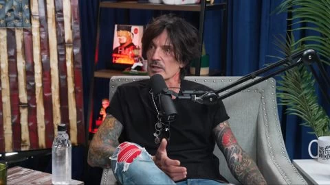Tommy Lee (Mötley Crüe): “No hay nada peor que ver a una banda tocando en piloto automático”