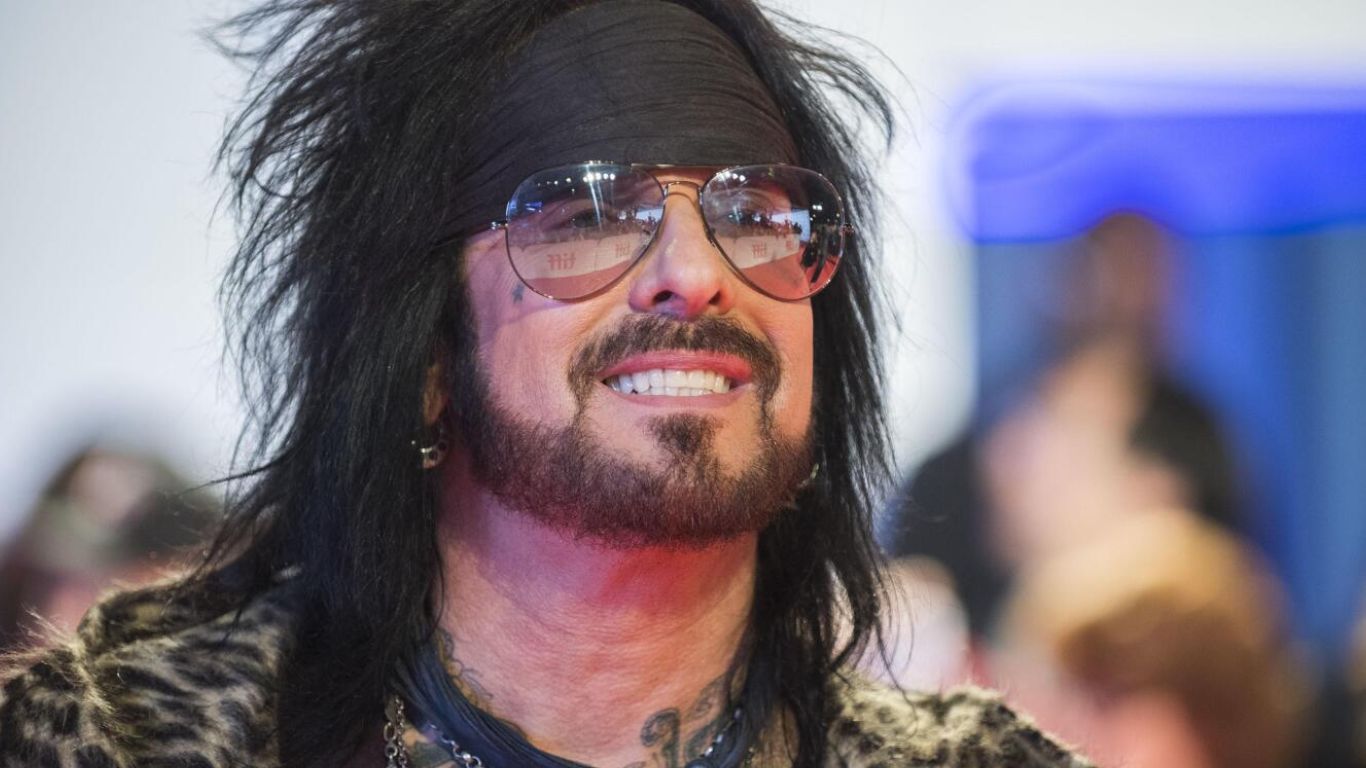 Nikki Sixx y la posibilidad de que Mötley Crüe siga en formato de hologramas