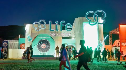 Life Seguros volvió al Cosquín Rock 2026: pausa estratégica y vuelta al pogo