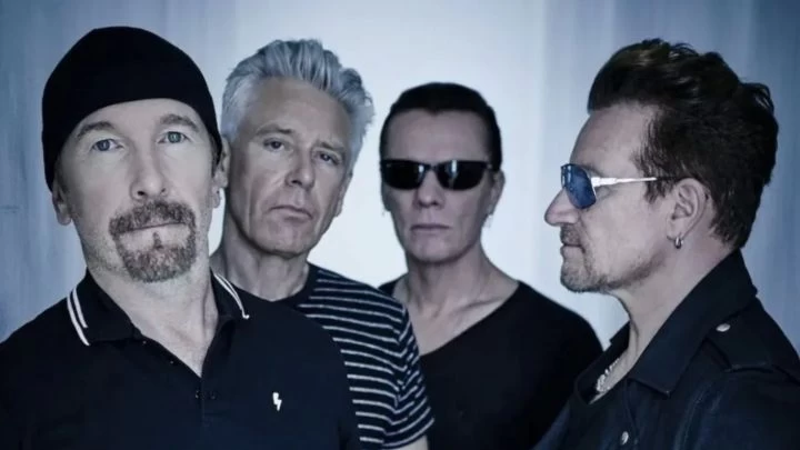 U2 edita 40 clásicos reinventados en “Songs of Surrender”