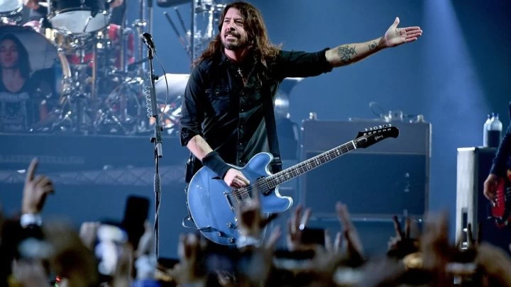 Leé la emotiva carta que Dave Grohl le escribió a sus fans