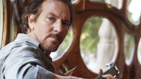 Eddie Vedder: “Sólo nos quedan uno o dos discos”