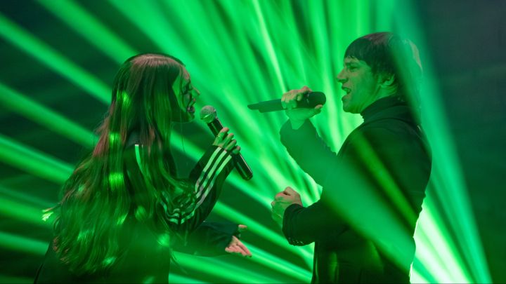 Turf presenta “Malas decisiones” junto a Yami Safdie