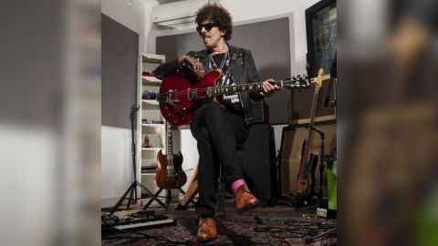 Carca estrena el video de: “Sexcondiendo”