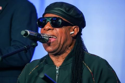 Stevie Wonder respondió a la teoría conspirativa sobre su ceguera