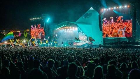 EL VIERNES DE GLASTONBURY: LA JORNADA DE LAS CHICAS EMPODERADAS