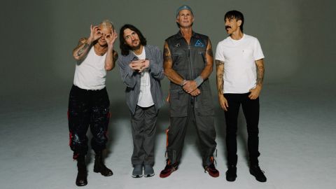 Red Hot Chili Peppers recargado: tema nuevo y anuncio de disco