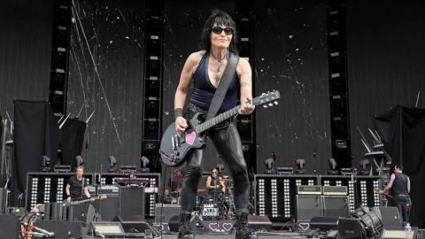 Joan Jett canceló dos conciertos tras someterse a una delicada cirugía