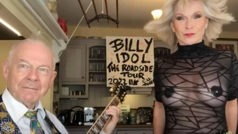 Robert Fripp hizo un cover de “Rebel Yell” de Billy Idol