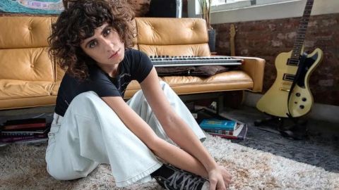 Marilina Bertoldi publicó su nuevo single “LÁ LÁ”