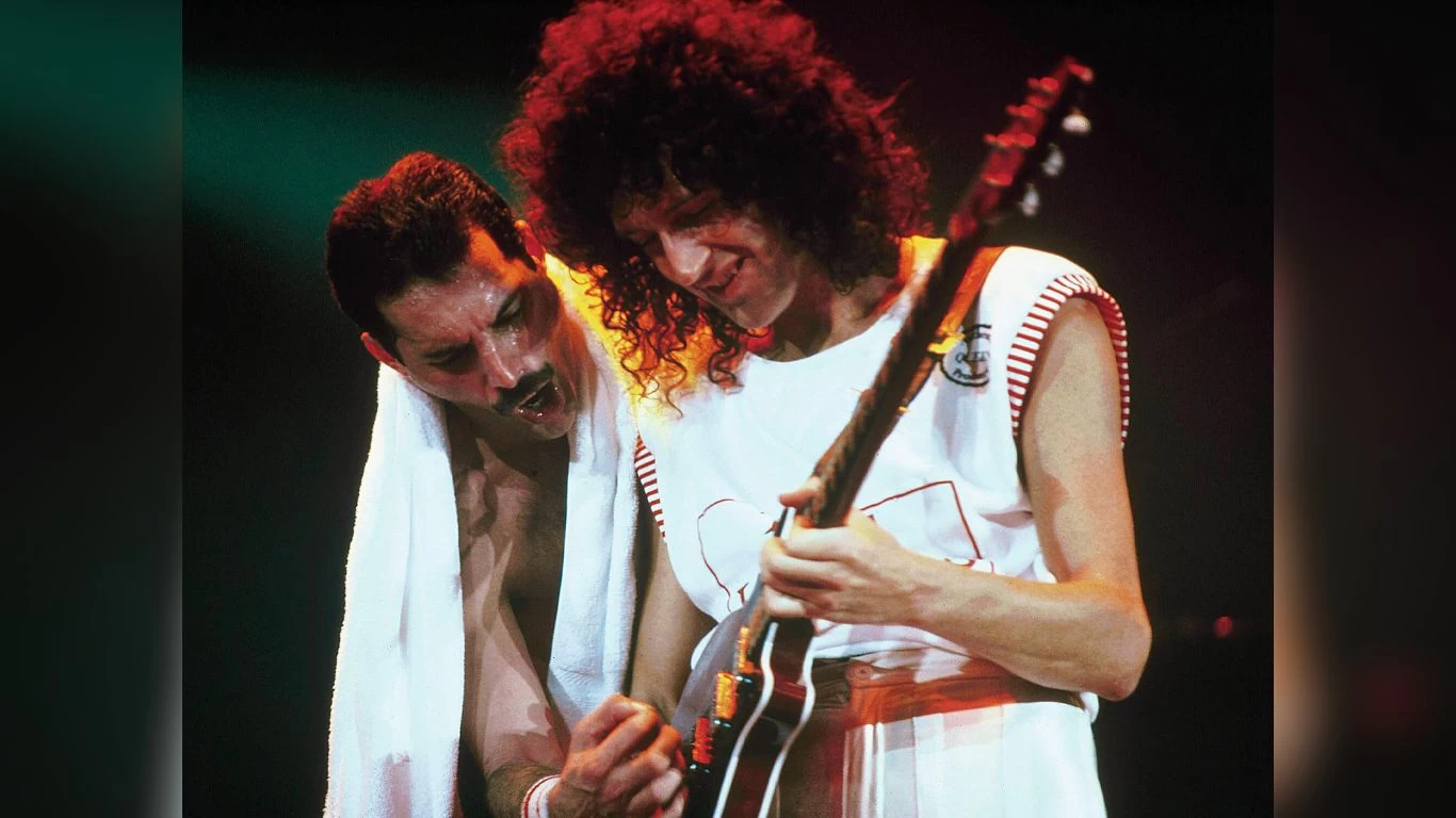 Brian May y los tensos primeros días de Freddie Mercury en Queen - FM Rock  & Pop 95.9
