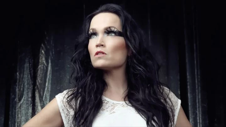 Tarja Turunen quiere conocer personalmente a su reemplazo en Nightwish