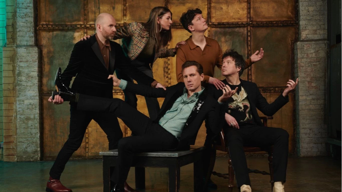 Franz Ferdinand presenta un video animado de “'This Fffire” - FM Rock ...