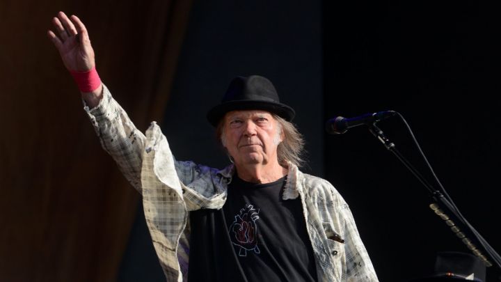 Neil Young trabaja en un nuevo disco