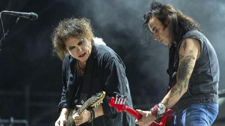 Simon Gallup dejó The Cure