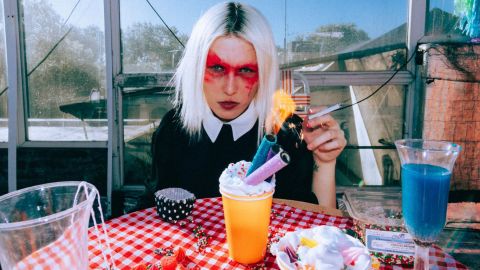 &iquest;Escuchaste a NIKK&Ouml;? Oscuridad, canci&oacute;n y un cruce con Mariana Enriquez