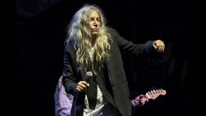 Escuchá el tema inédito de Patti Smith: “Snowball”