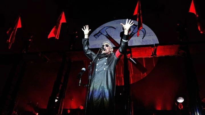 La historia sin fin: la policía alemana acusó a Roger Waters de incitar al odio